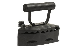 מגהץ אספנות וינטג שחור