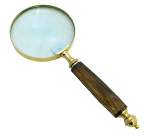 זכוכית מגדלת ידית עץ