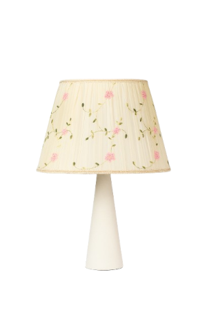 מנורת שולחן לבנה עם אהיל לבן פרחוני